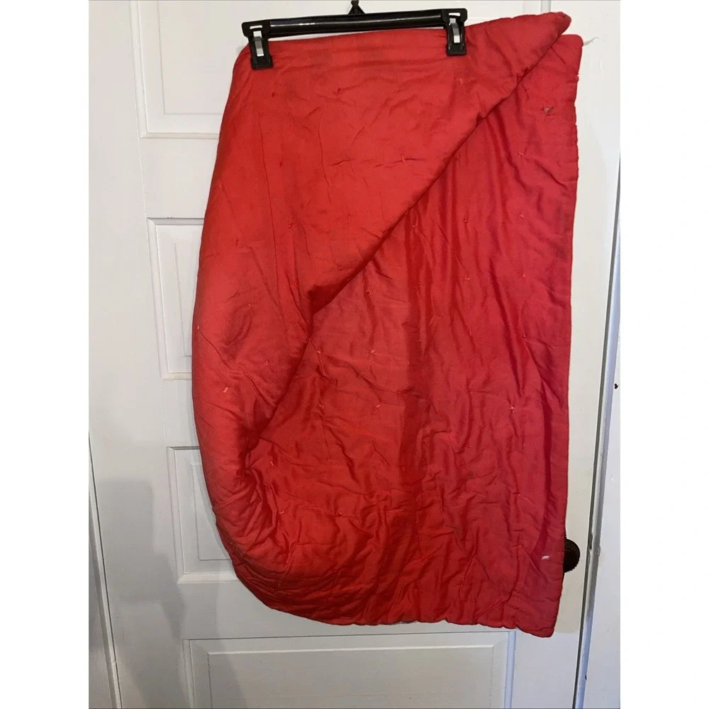 Vintage Handmade Child's Size Quilt Bedspread Red Holly‎ Hobby Styled Print
